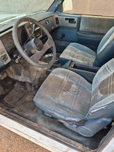 Load image into Gallery viewer, 1991 Chevrolet S10