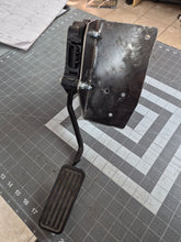 Load image into Gallery viewer, Electronic Throttle Pedal Mount 67-72 C10 with 4200 swaps
